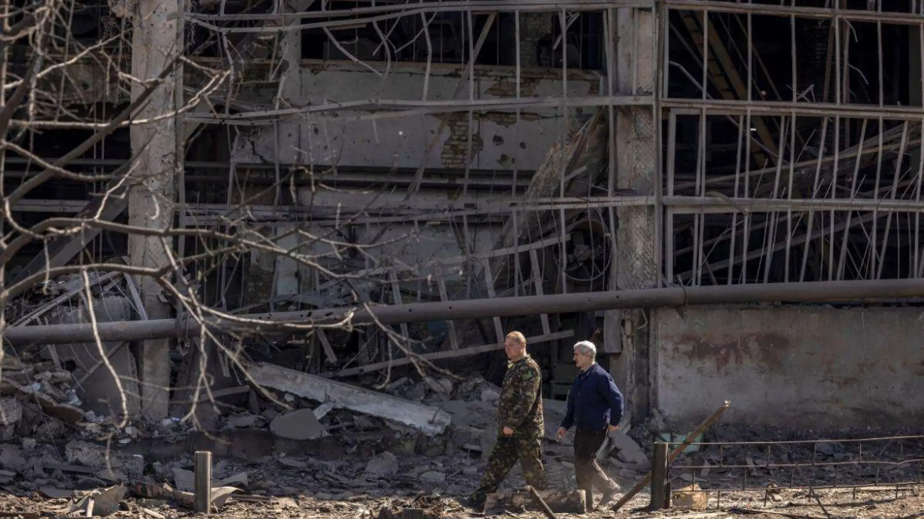 Rusia intensifica ataques tras perdida de buque bombardea fábrica de armas